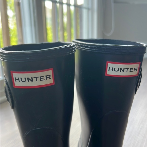 Hunter Women's Original Short Gloss Rain Boots - Picture 3 of 8